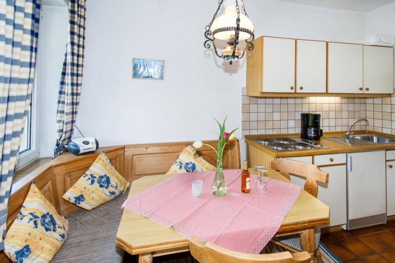 Cafe Chiemgau Und Gaestehaus Ruhpolding Dış mekan fotoğraf