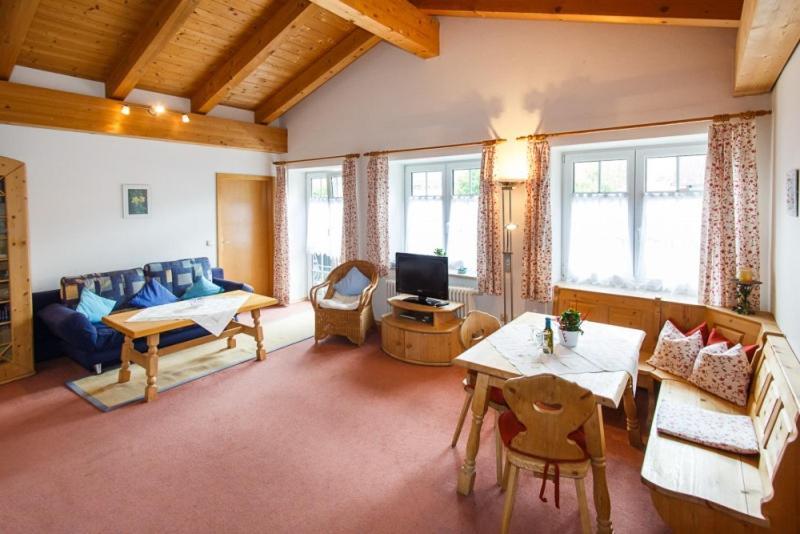Cafe Chiemgau Und Gaestehaus Ruhpolding Dış mekan fotoğraf