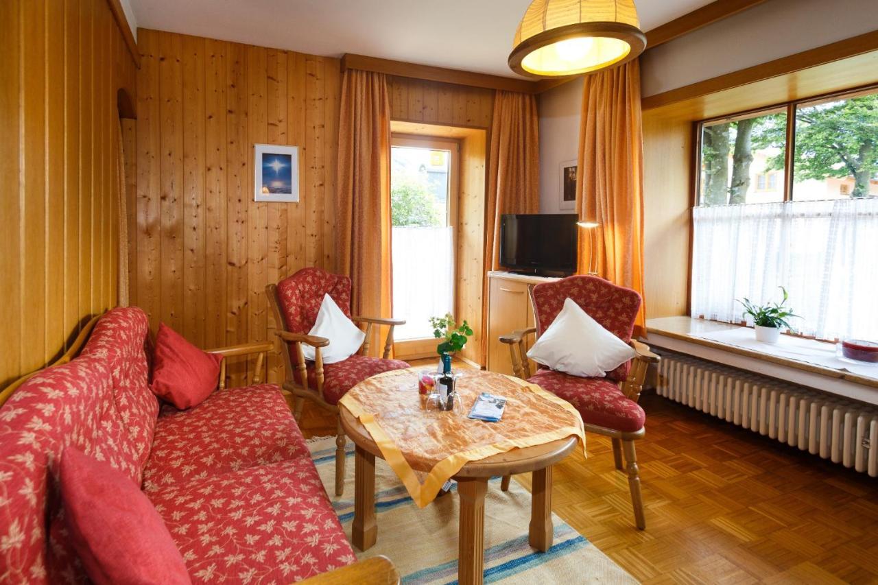 Cafe Chiemgau Und Gaestehaus Ruhpolding Dış mekan fotoğraf